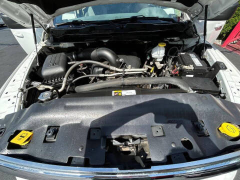 2019 RAM 1500 Classic SLT