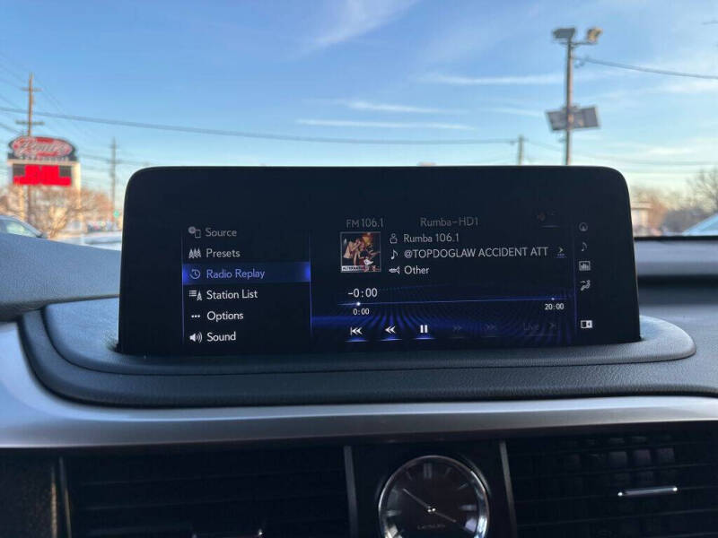 2022 Lexus RX 350 F SPORT Handling