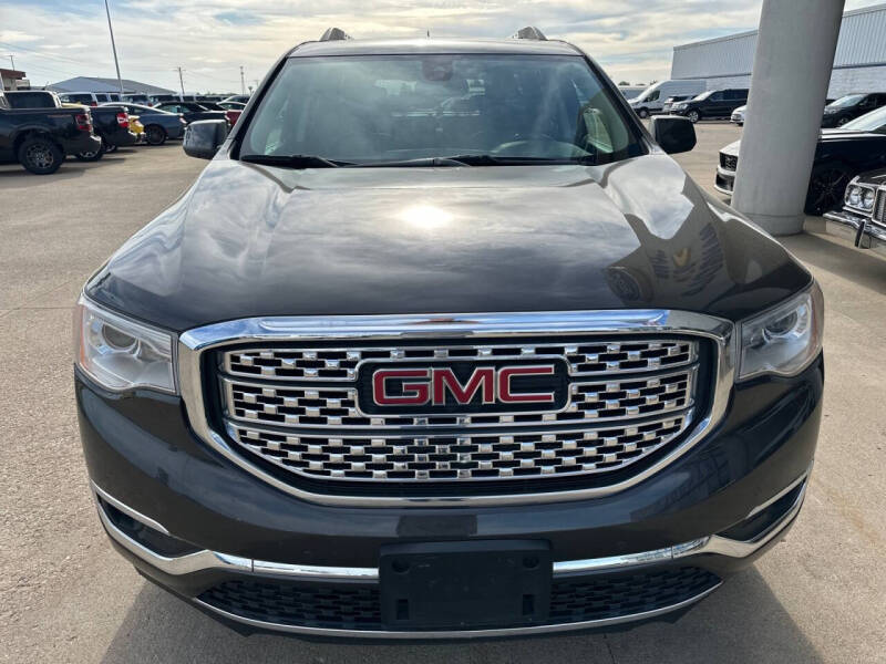 2019 GMC Acadia Denali
