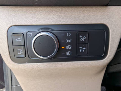 2022 Ford Escape Hybrid SE