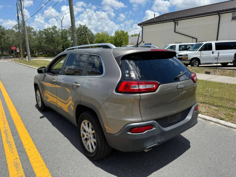 2016 Jeep Cherokee