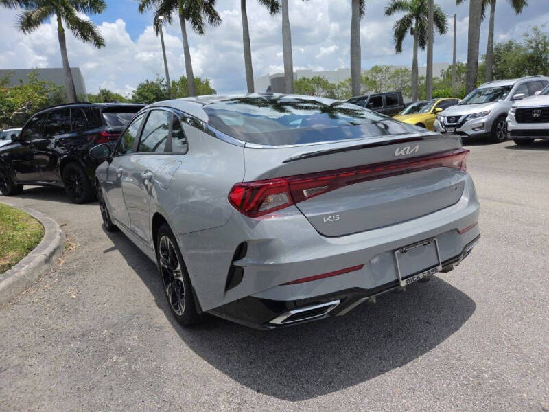 2023 Kia K5