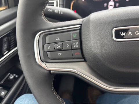 2024 Jeep Wagoneer L Carbide