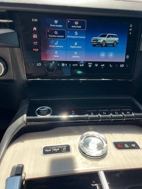 2025 Lincoln Navigator Reserve