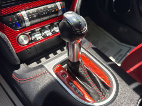 2022 Ford Mustang EcoBoost Premium