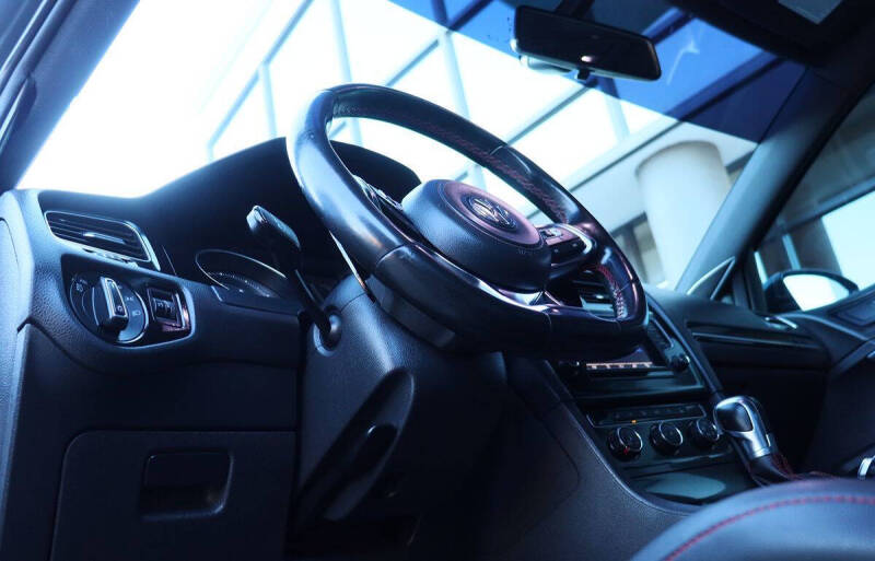 2015 Volkswagen Golf GTI SE