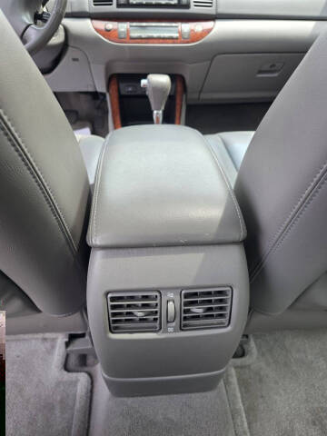 2004 Toyota Camry XLE