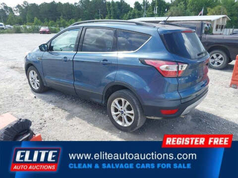 2018 Ford Escape SE