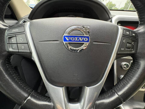 2016 Volvo XC60 T6 Drive-E