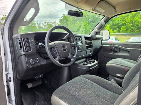 2024 GMC Savana 2500