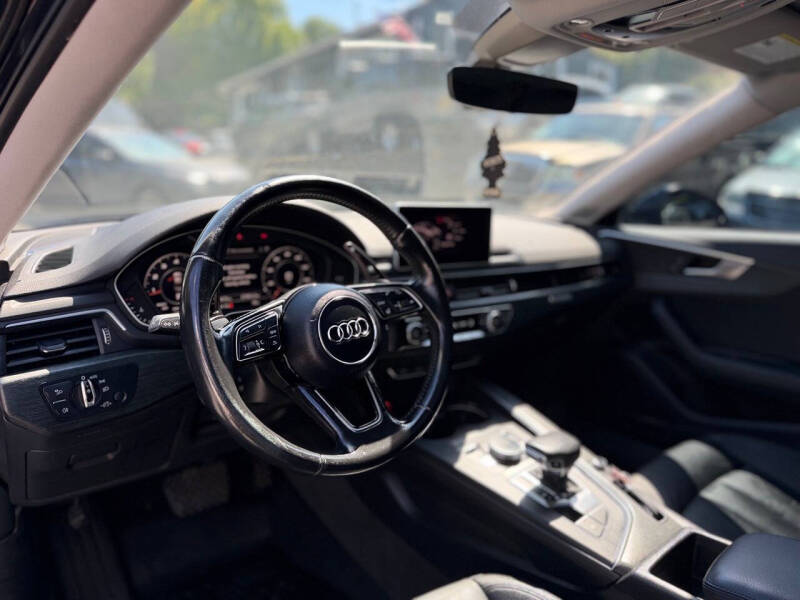 2017 Audi A4 2.0T quattro Premium Plus