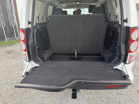 2013 Land Rover LR4 HSE LUX