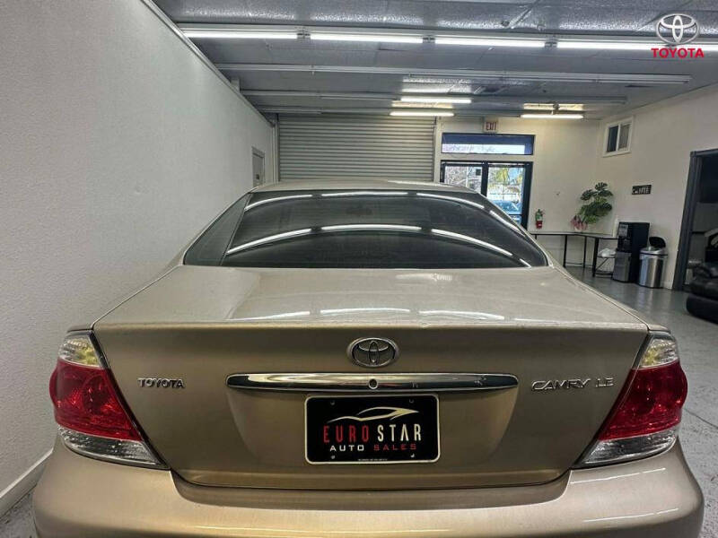 2005 Toyota Camry