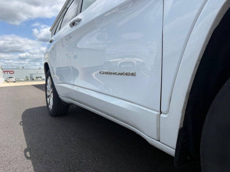 2018 Jeep Cherokee Overland