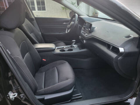 2022 Nissan Altima 2.5 S