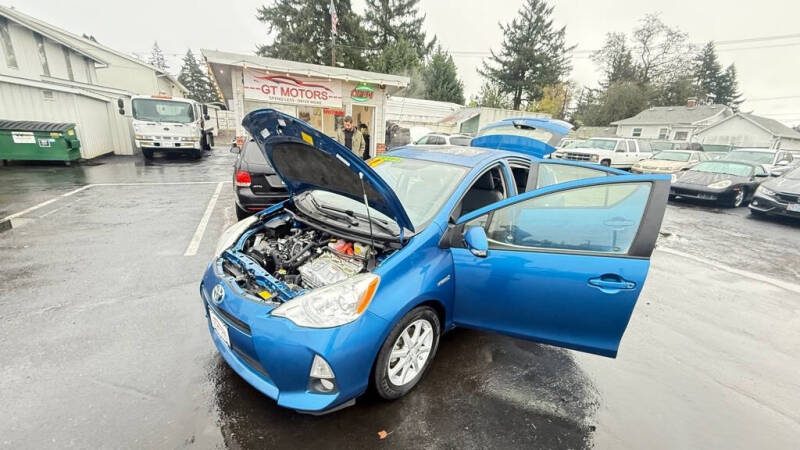 2014 Toyota Prius c Four
