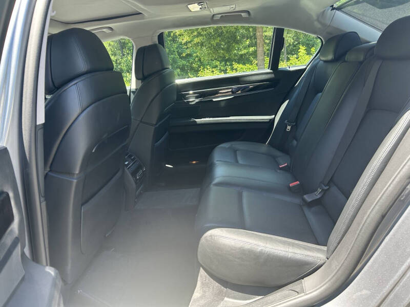 2012 BMW 7 Series 750Li