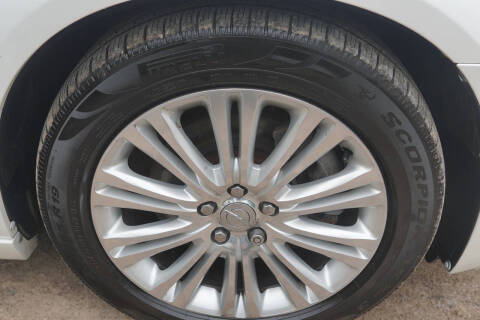2013 Chrysler 300 C Luxury Series