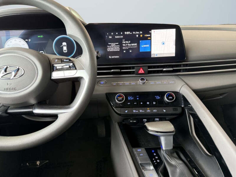 2023 Hyundai Elantra