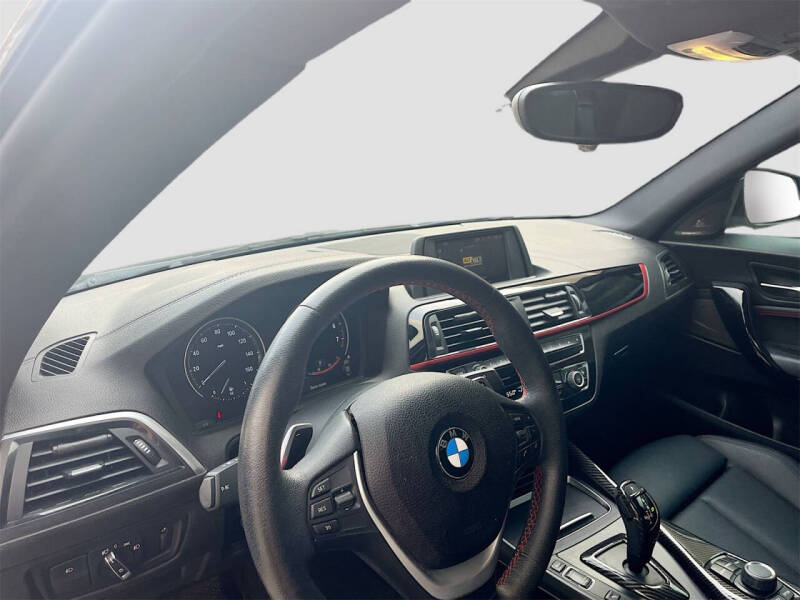 2019 BMW 2 Series 230i