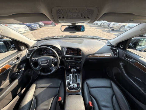 2017 Audi Q5 2.0T quattro Premium Plus