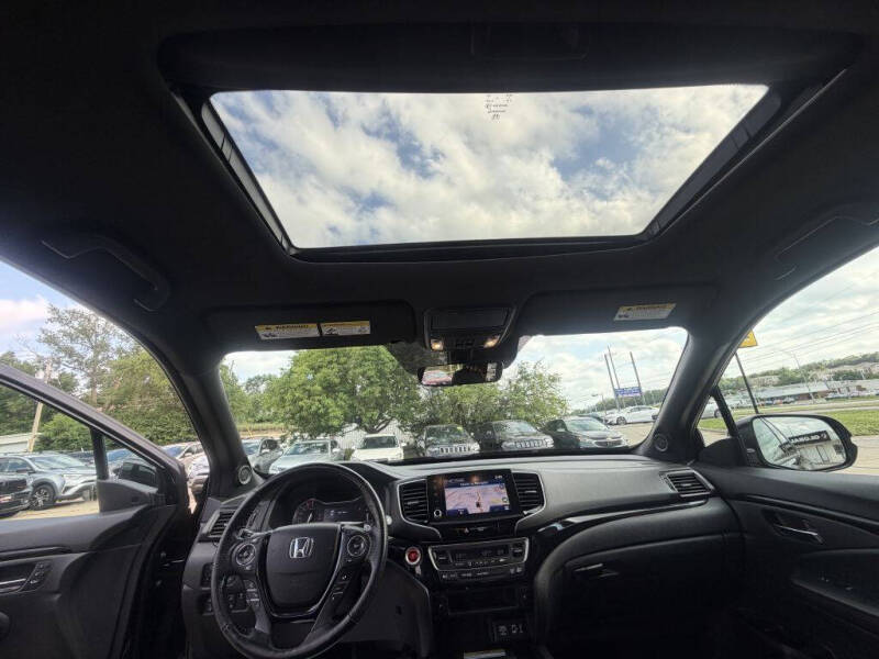 2022 Honda Ridgeline Black Edition