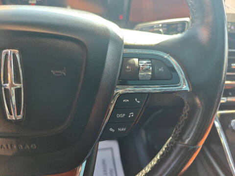 2019 Lincoln Navigator L Select