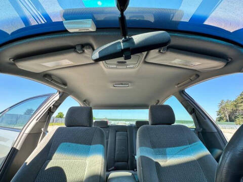 2004 Toyota Camry Standard