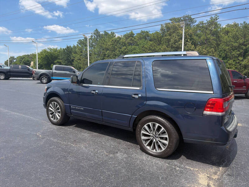 2017 Lincoln Navigator Select