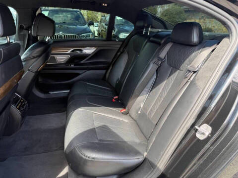 2017 BMW 7 Series 750i