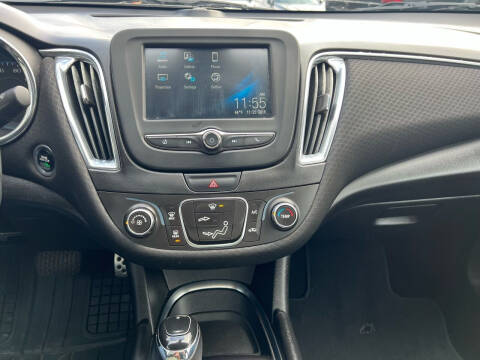 2017 Chevrolet Malibu LT