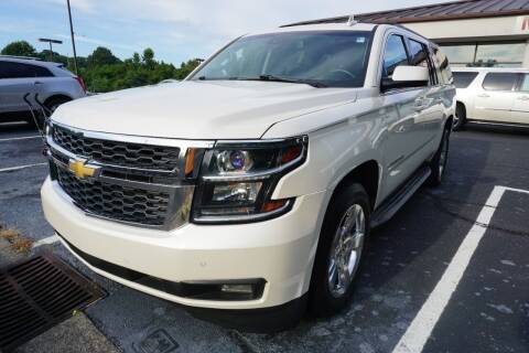 2015 Chevrolet Suburban for sale at Modern Motors - Thomasville INC in Thomasville NC