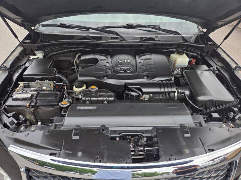 2015 Infiniti QX80