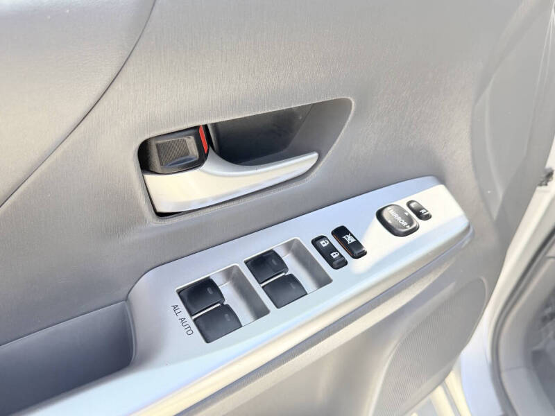 2012 Toyota Prius v Five