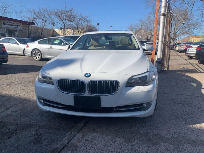2013 BMW 5 Series 528i xDrive