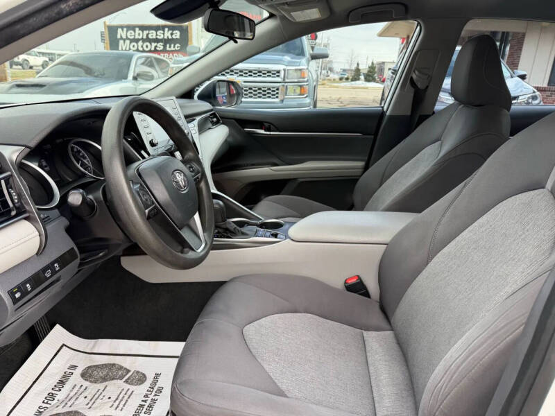 2022 Toyota Camry LE