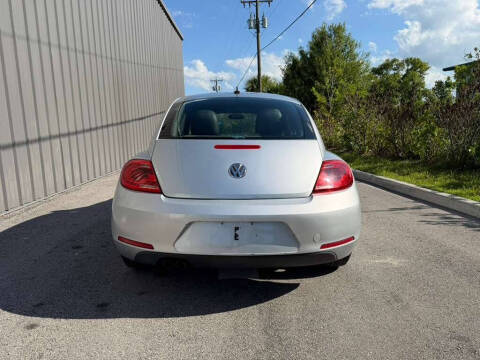 2012 Volkswagen Beetle 2.5L PZEV