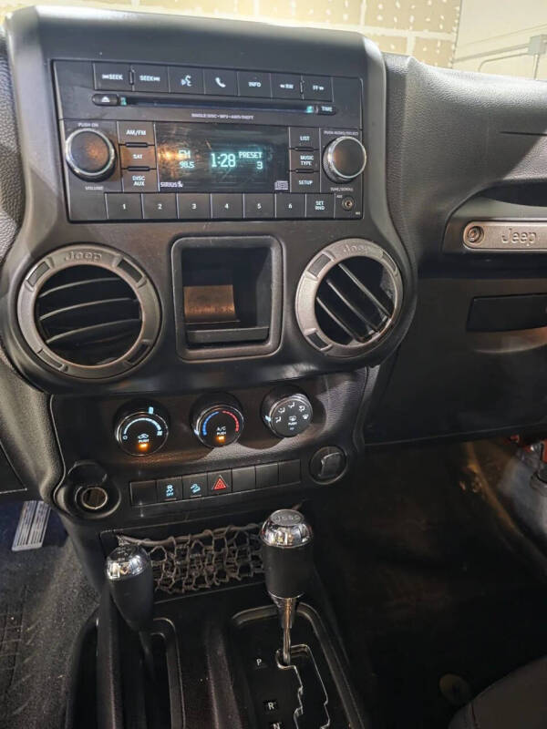 2014 Jeep Wrangler Sport