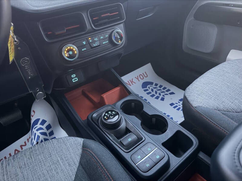 2023 Ford Maverick XLT