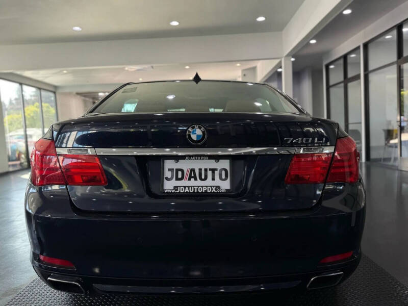 2011 BMW 7 Series 740Li