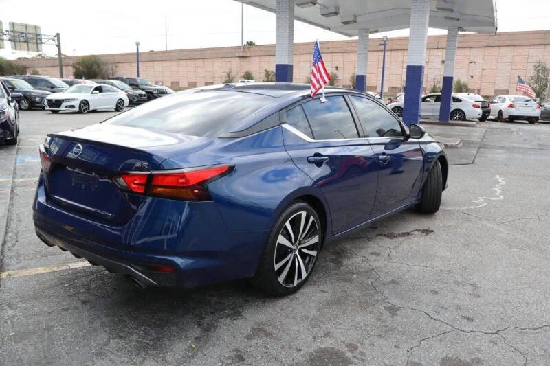 2020 Nissan Altima 2.5 SR
