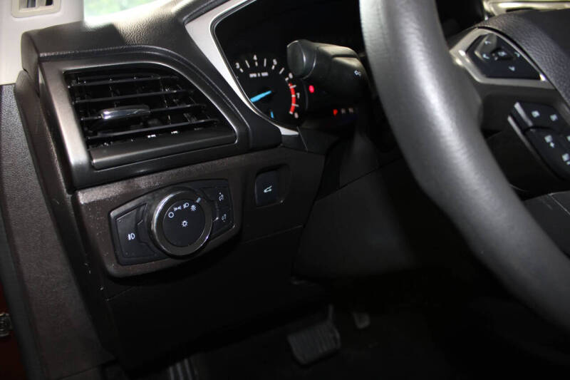 2016 Ford Fusion S