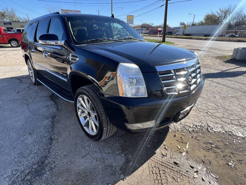 2011 Cadillac Escalade ESV Luxury