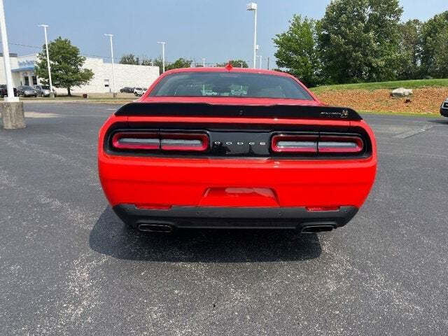 2022 Dodge Challenger 12
