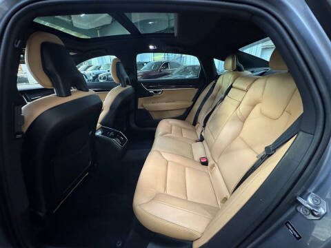 2018 Volvo S90 T5 Momentum