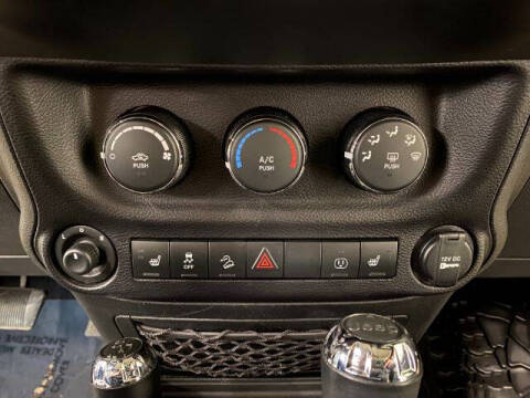 2017 Jeep Wrangler Unlimited Smoky Mountain