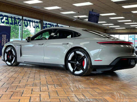 2025 Porsche Taycan 4S