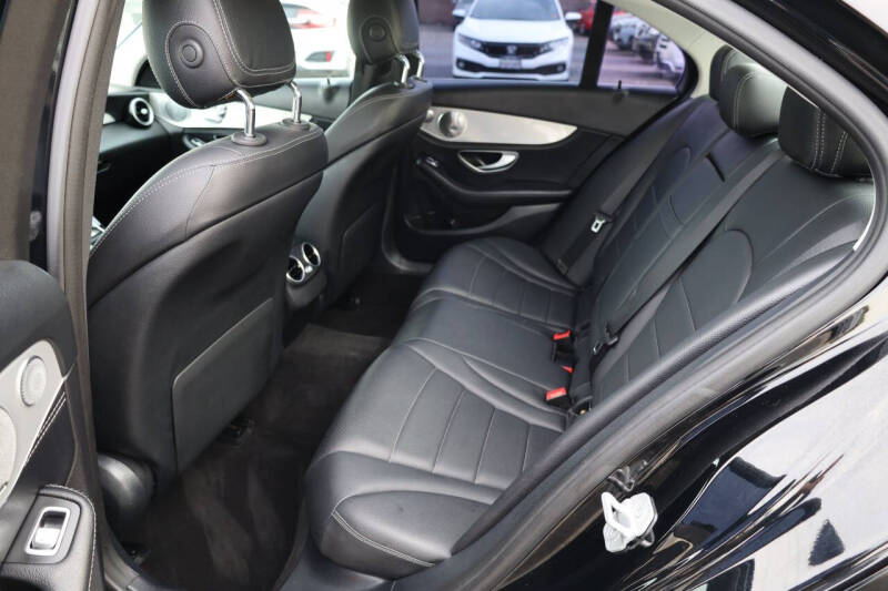 2015 Mercedes-Benz C-Class C 300