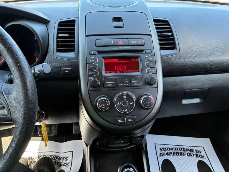 2012 Kia Soul +