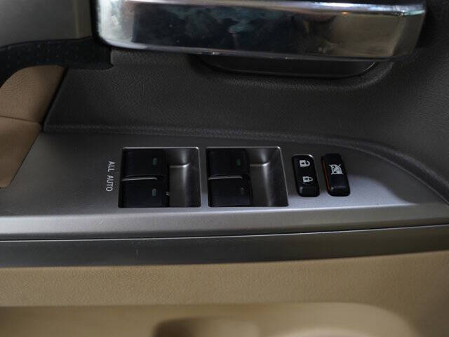 2014 Toyota Land Cruiser